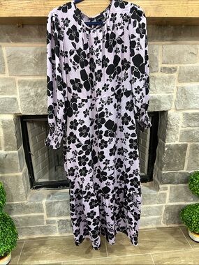 Who What Wear Lavender Maxi Dress with Black Floral Print